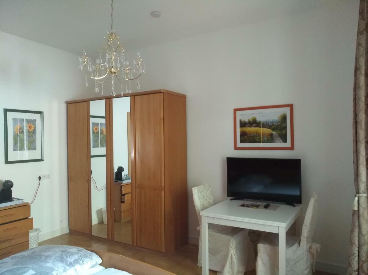 Gaestezimmer Bruehl Markt Sankt Florian Eksteriør billede
