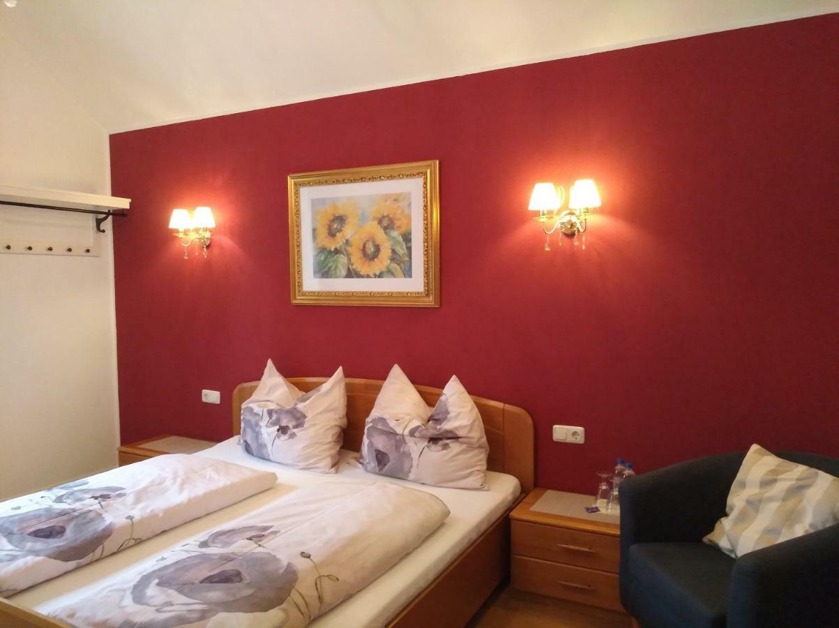 Gaestezimmer Bruehl Markt Sankt Florian Eksteriør billede